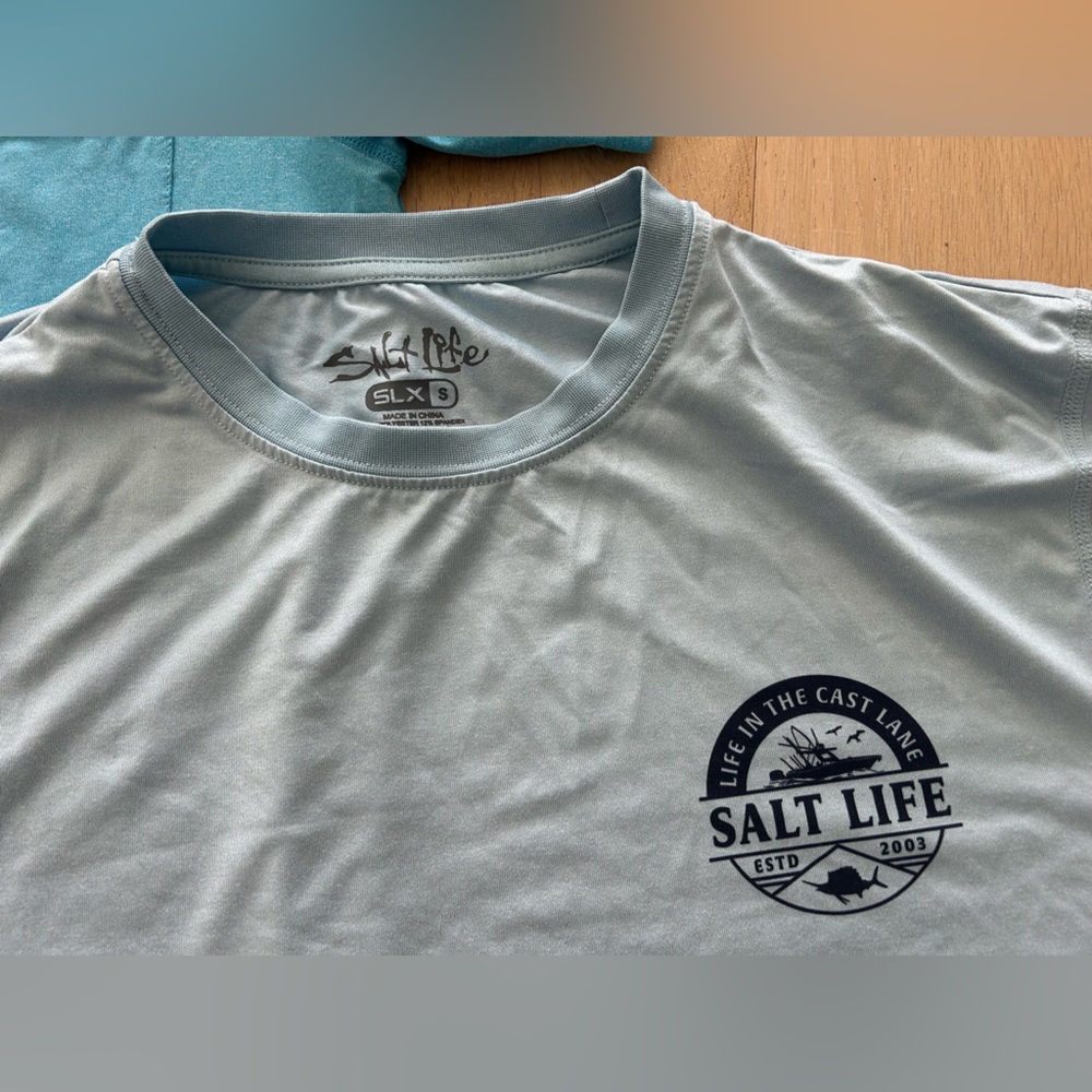 3 Salt Life Shirts - Small - Picture 4 of 10